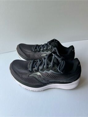 Saucony Black Athletic Running Shoes with White Sole